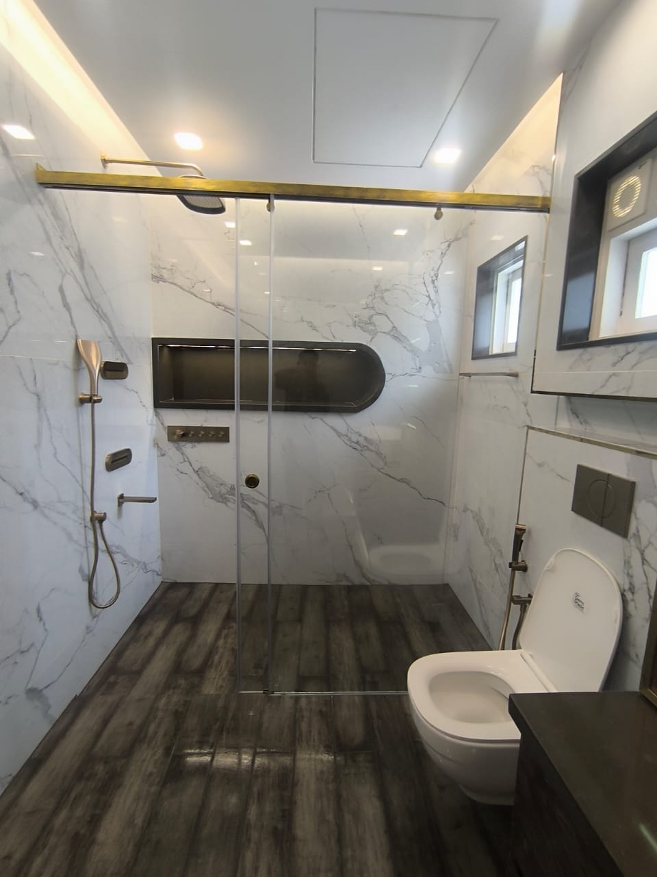 Design Wood Decors Project 102